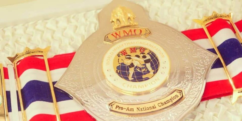 WMO Pro-Am Argentinian Super Bantamweight Title